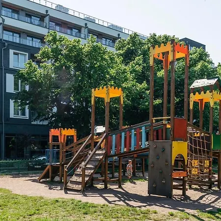 Chilliapartamenty - Nadmorskie Tarasy - Morski Z Dostepem Do Basenu 코워브제크