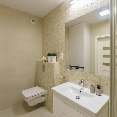 Chilliapartamenty - Nadmorskie Tarasy - Morski Z Dostepem Do Basenu * Kolobrzeg